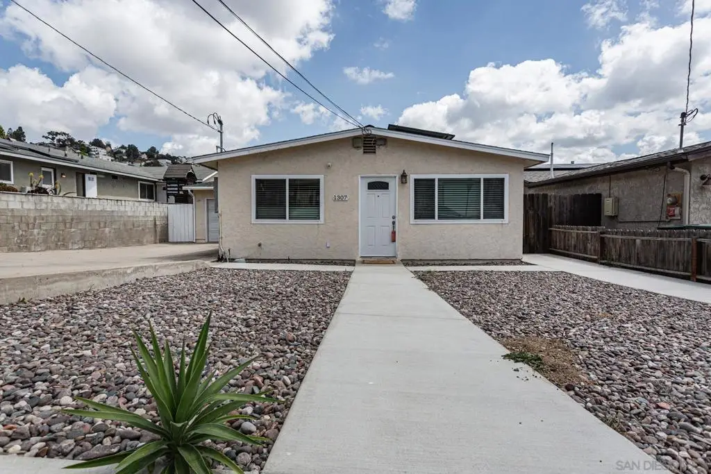 1307 Buena Vista, Spring Valley, CA 91977 - #1
