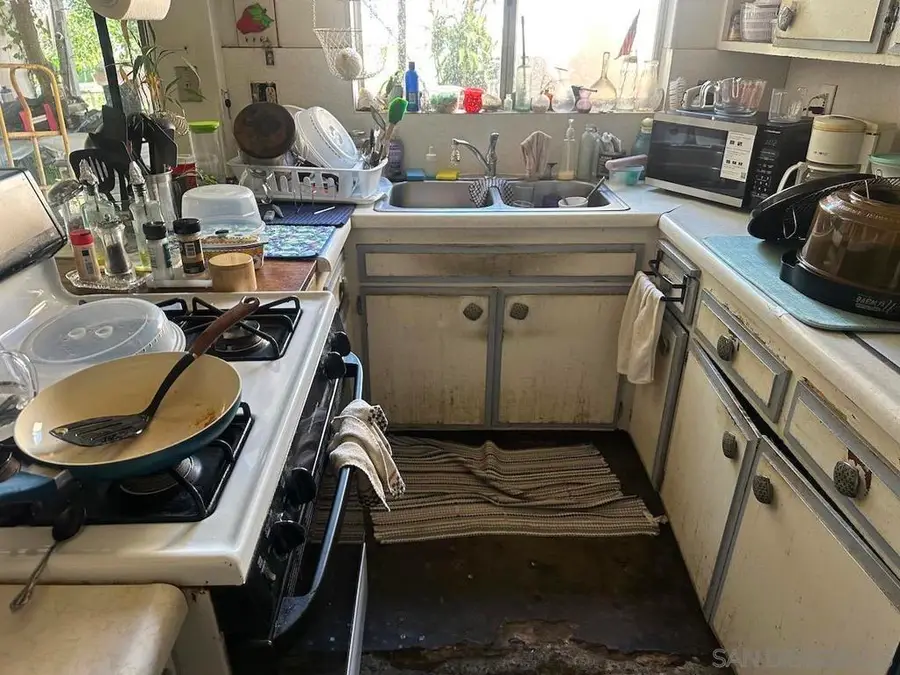 526 Genter Street, La Jolla, CA 92037 - #3