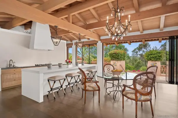 6002 Paseo Valencia, Rancho Santa Fe, CA 92067
