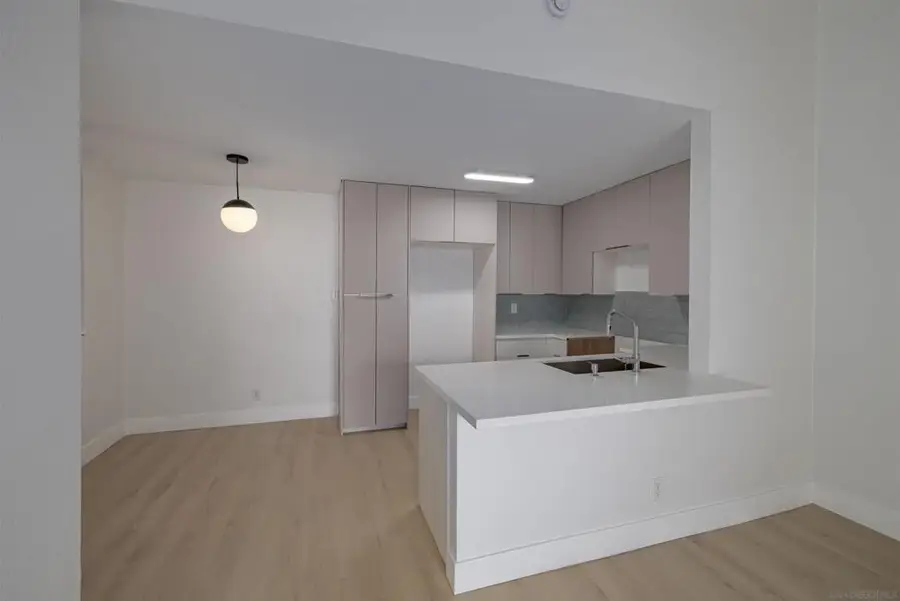 3020 Cowley Way #305, San Diego, CA 92117 - #2