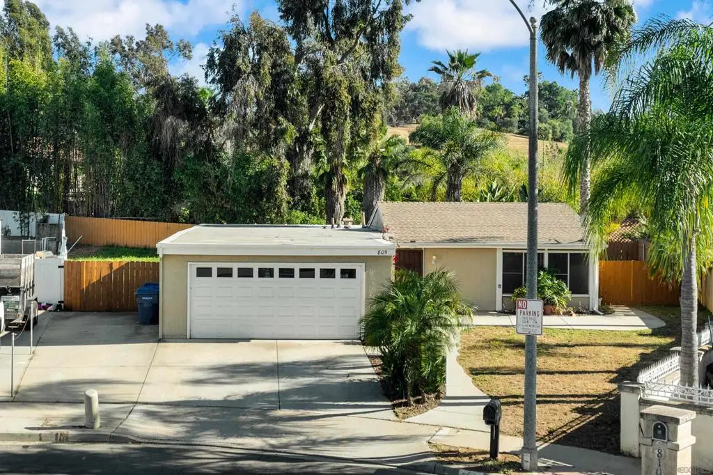 805 Avenida Taxco, Vista, CA 92084 - #1