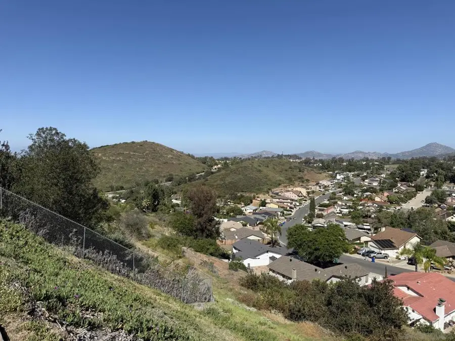 11293 Linares St., San Diego, CA 92129 - #2