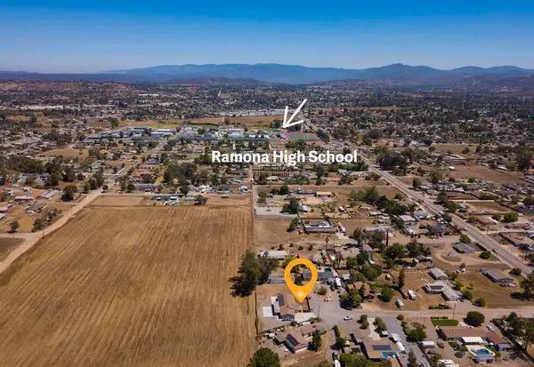1355 Franklin Ln, Ramona, CA 92065
