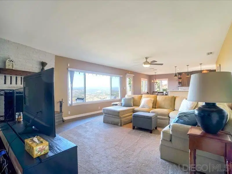 3360 Toyon Heights Drive, Fallbrook, CA 92028 - #2