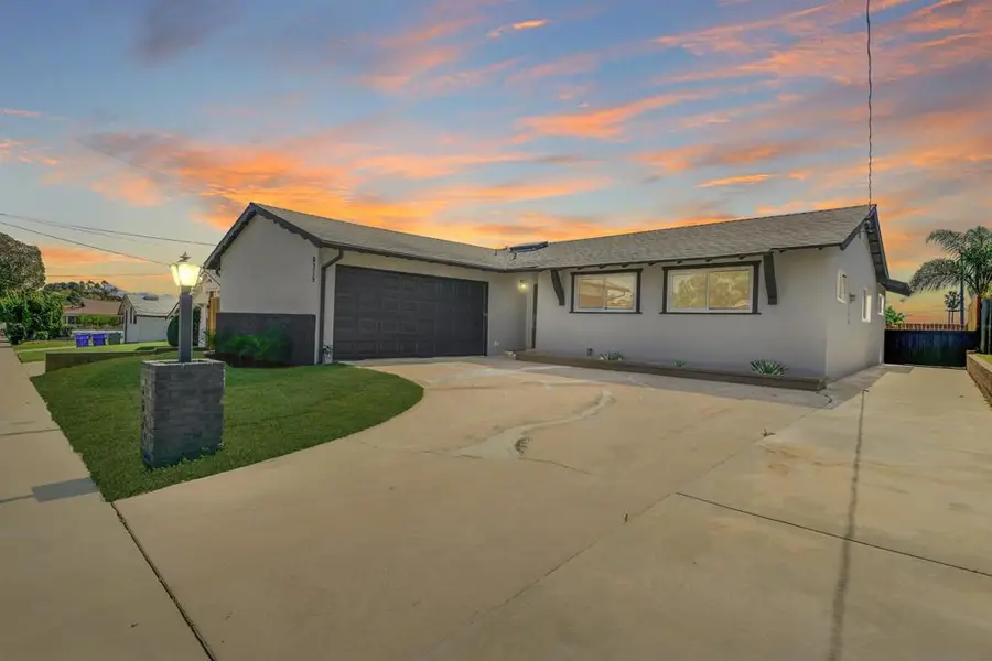 8375 Lake Ben Ave, San Diego, CA 92119 - #2