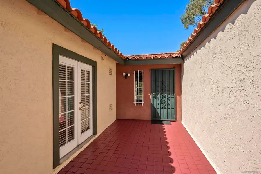 6972 Camino Amero, San Diego, CA 92111 - #3