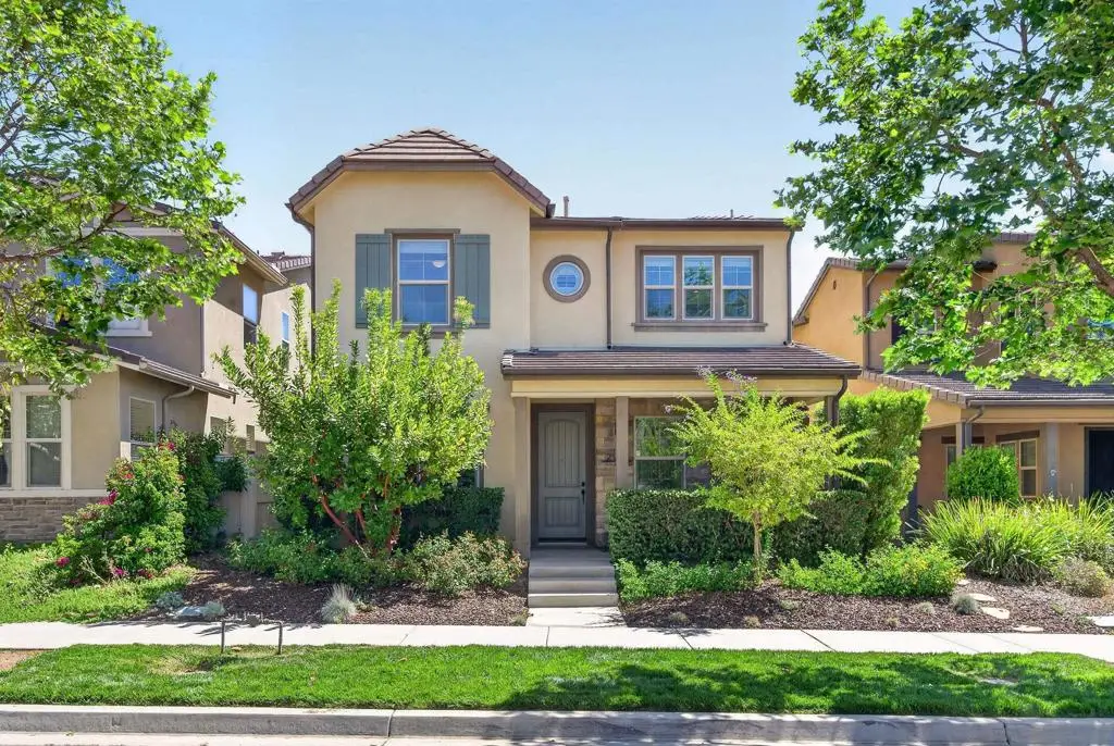 21421 Trail Ridge Dr, Escondido, CA 92029 - #1