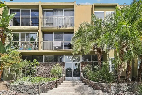 2266 Grand #23, San Diego, CA 92109