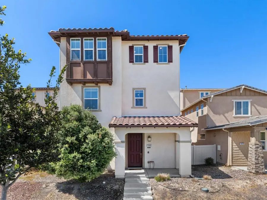 1369 Keck Rd, Chula Vista, CA 91913 - #2