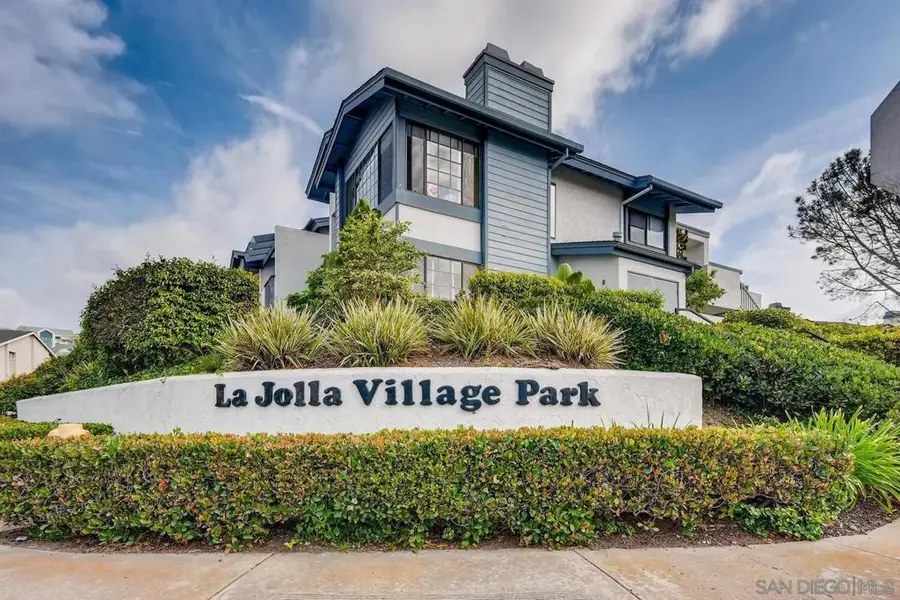 4044 Crystal Dawn Ln #103, San Diego, CA 92122 - #2