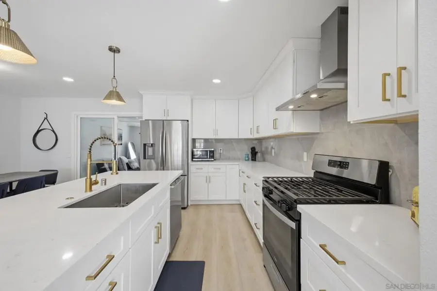 11131 Tyrolean Way, San Diego, CA 92126 - #2