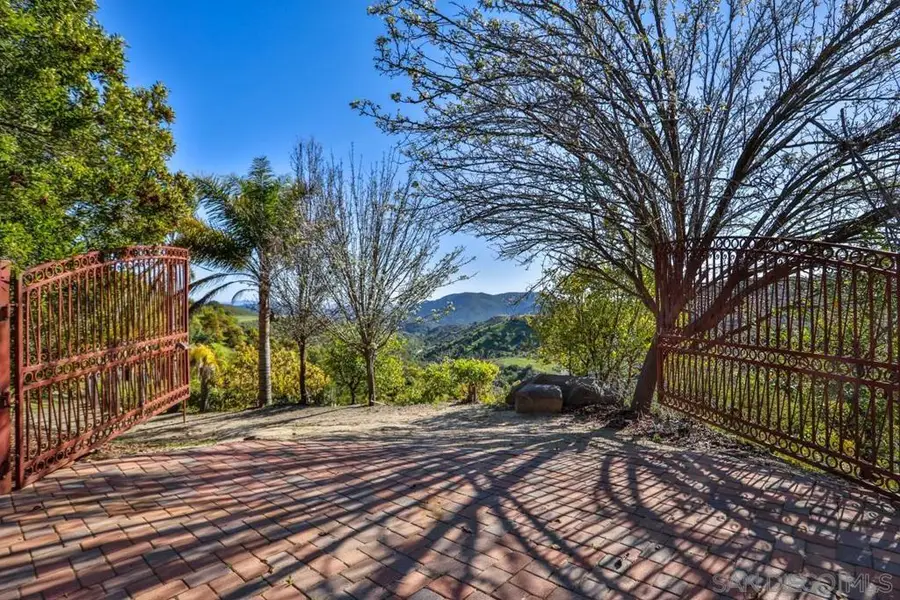 44945 Palladian Ct, Temecula, CA 92590 - #2
