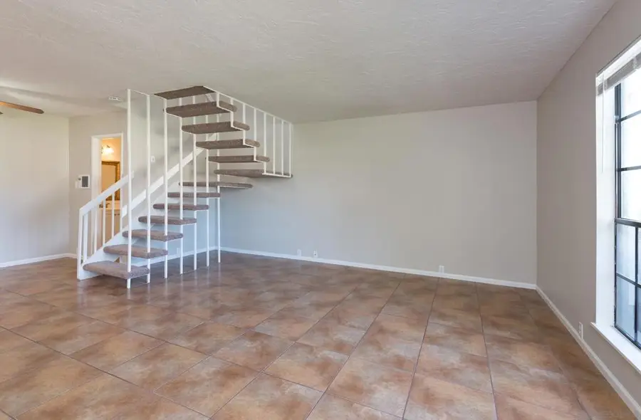 9533 Caminito Toga, San Diego, CA 92126 - #3
