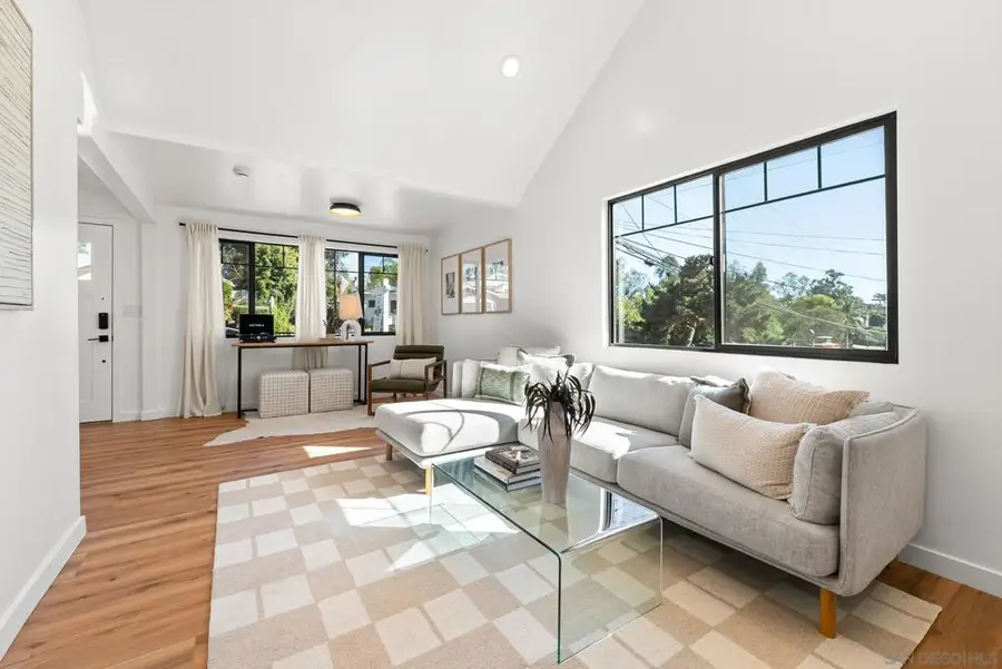 3678 Richmond, San Diego, CA 92103 - #2