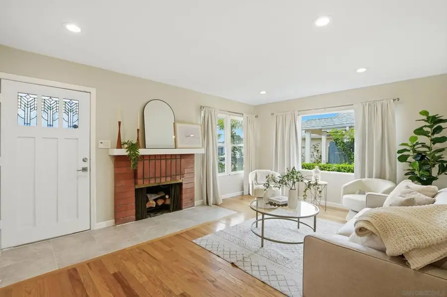 11390 Acrux, San Diego, CA 92126 - #3