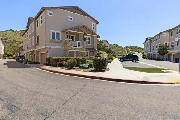 1015 Iron Wheel St, Santee, CA 92071