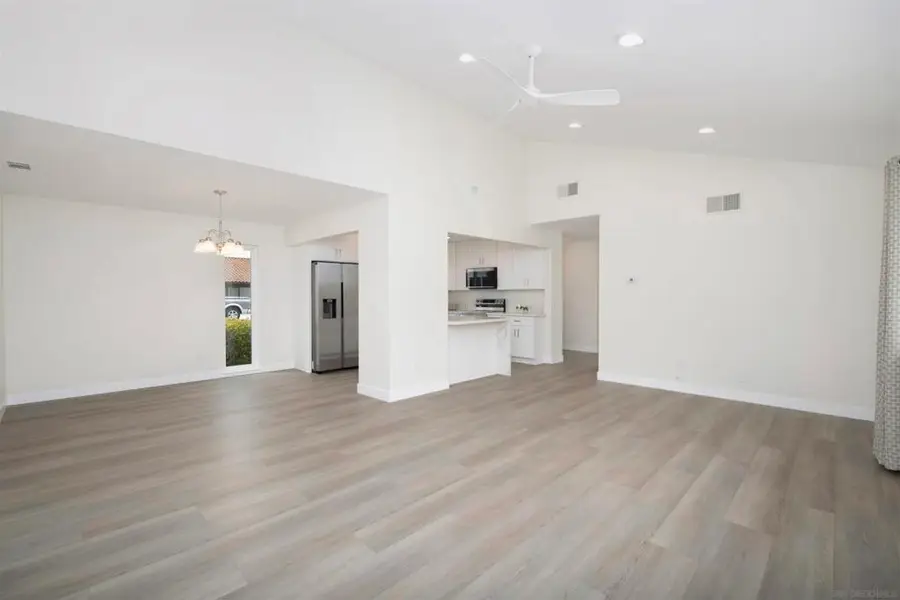 16450 Caminito Vecinos #106, San Diego, CA 92128 - #2