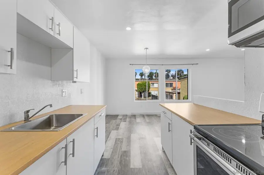 1641 Pentecost #10, San Diego, CA 92105 - #2