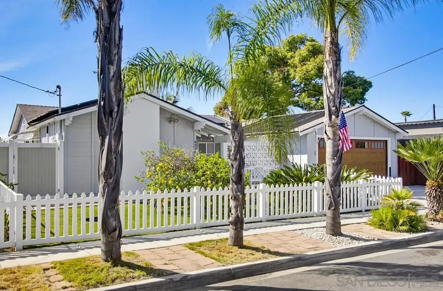 4336 Charing, San Diego, CA 92117 - #2