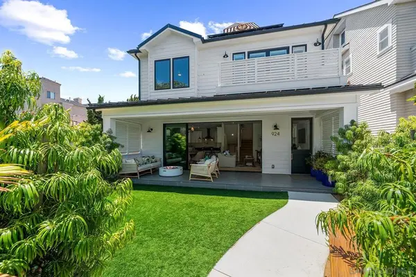 924 D Avenue, Coronado, CA 92118