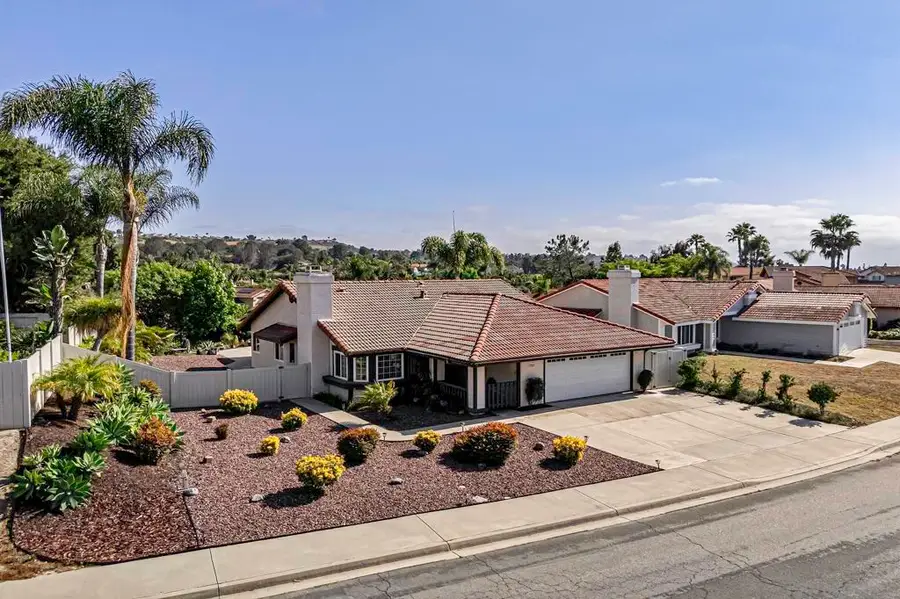 5241 Alamosa Park Dr, Oceanside, CA 92057 - #2