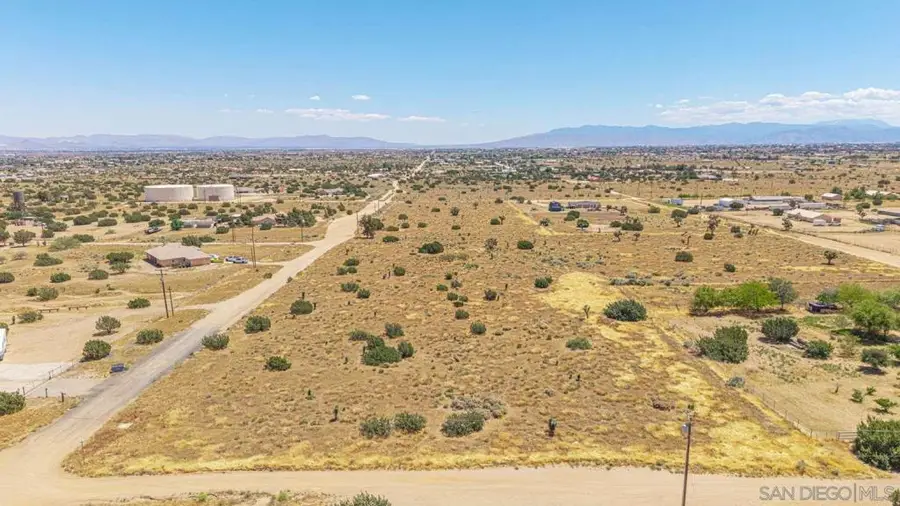 0 Trinidad Rd, Phelan, CA 92371 - #3