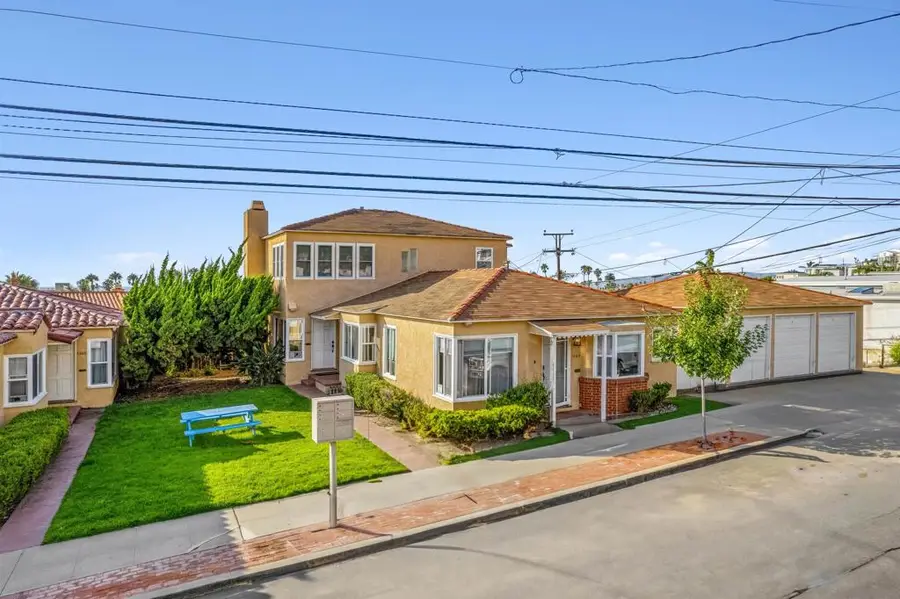 1564 Ebers St., San Diego, CA 92107 - #3