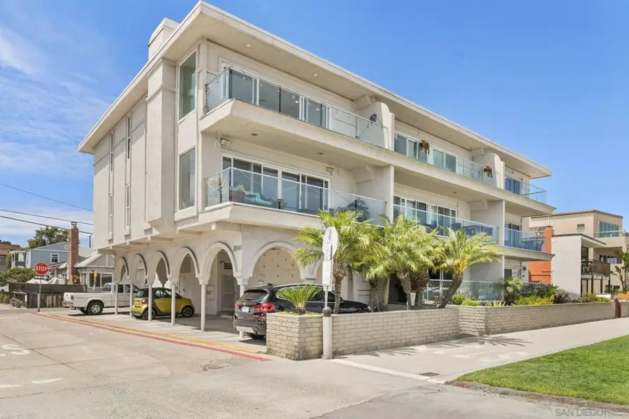 3500 Bayside #3C, San Diego, CA 92109 - #3
