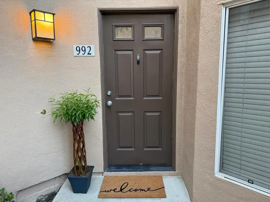 992 S Country Glen Way, Anaheim, CA 92808 - #2