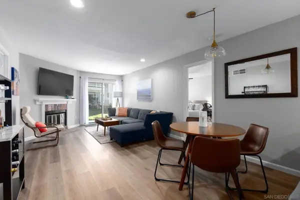 106 Mangano Cir, Encinitas, CA 92024