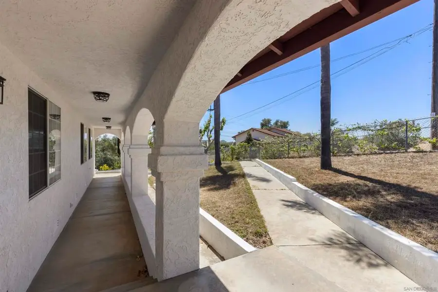 3480 Sunset Dr, Fallbrook, CA 92028 - #3