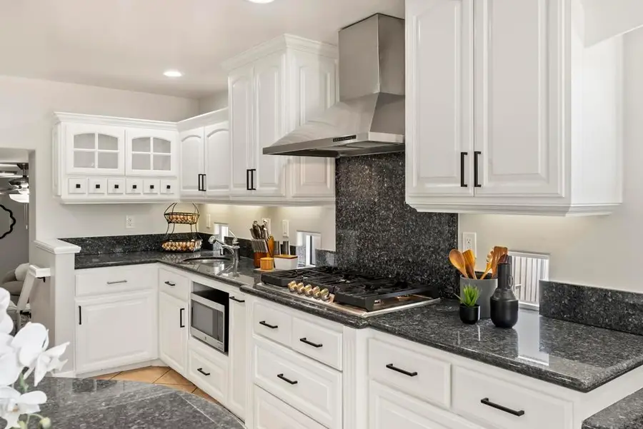 2420 Dehesa Rd, El Cajon, CA 92019 - #2