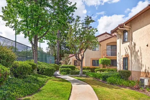 12191 Cuyamaca College Dr E #611, El Cajon, CA 92019