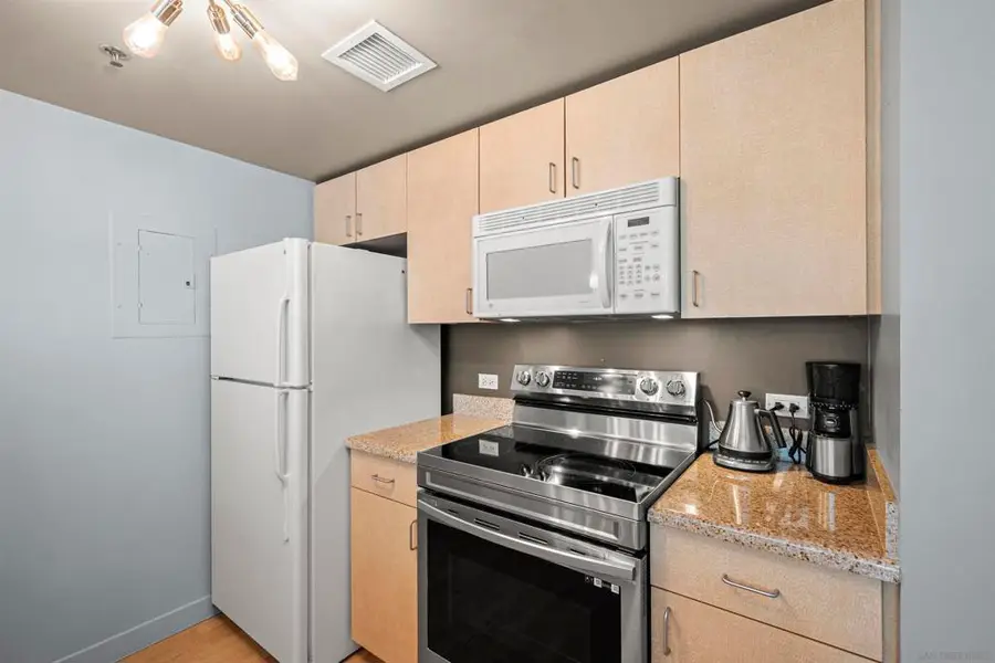 425 W Beech #854, San Diego, CA 92101 - #3