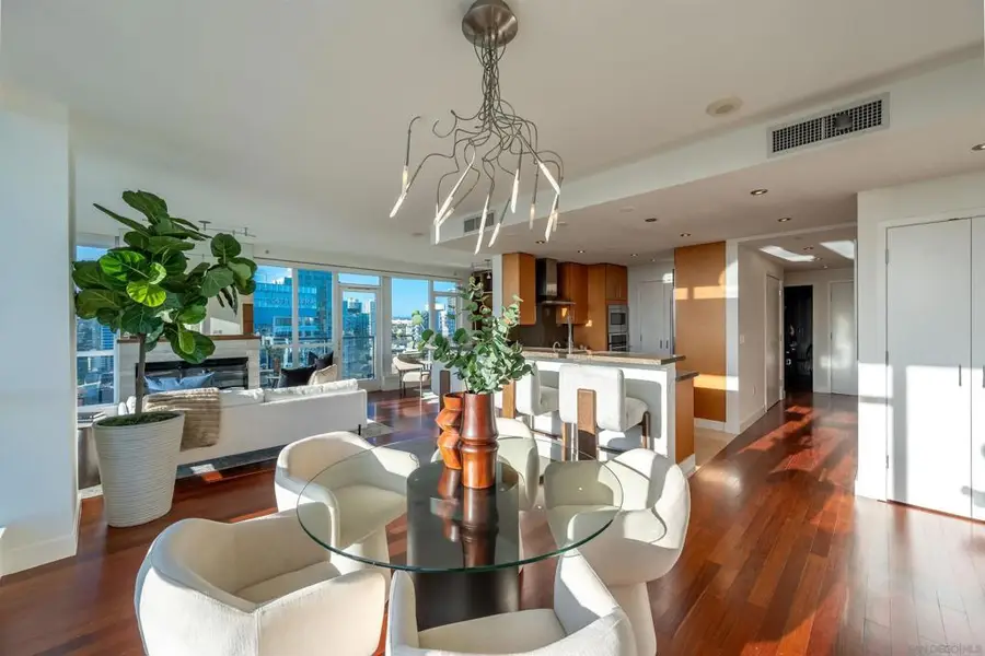 325 7th #2304, San Diego, CA 92101 - #2