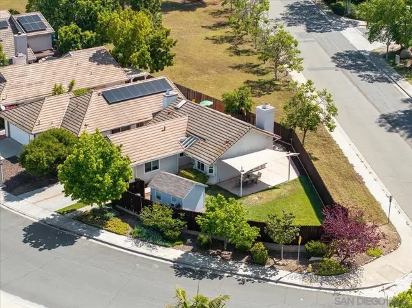 2312 Briarwood Pl, Escondido, CA 92026