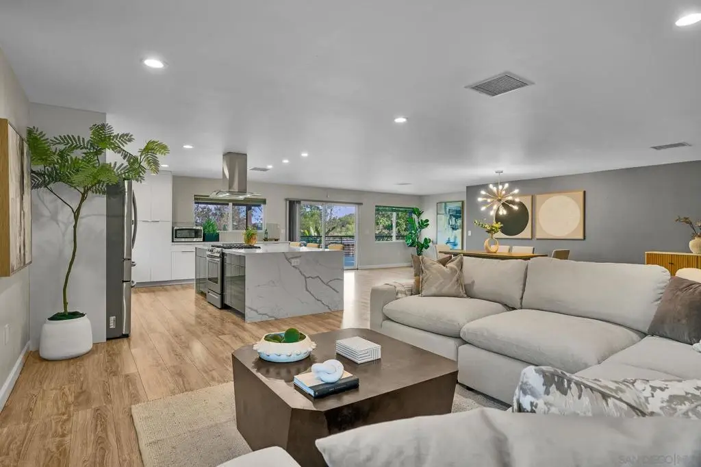 907 Seph Way, Escondido, CA 92027 - #1