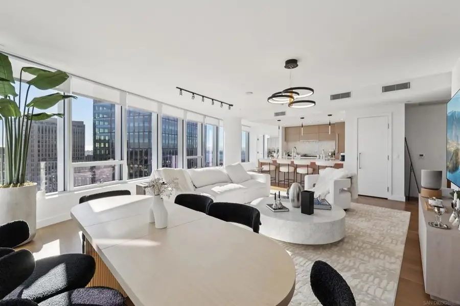 888 W E St #1504, San Diego, CA 92101 - #3