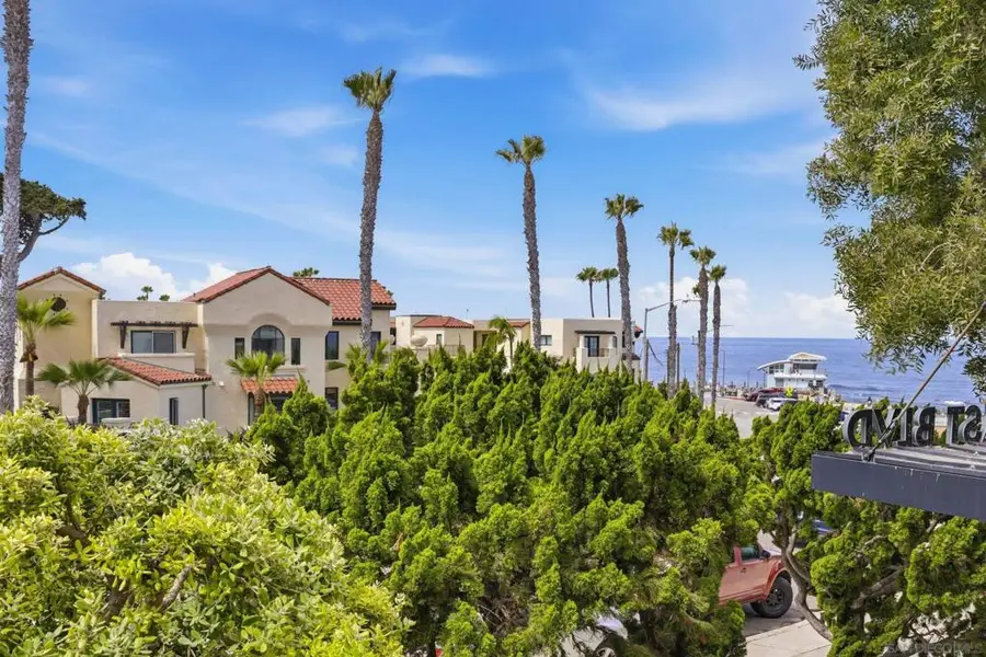 Address Withheld By Seller, La Jolla, CA 92037 - #2