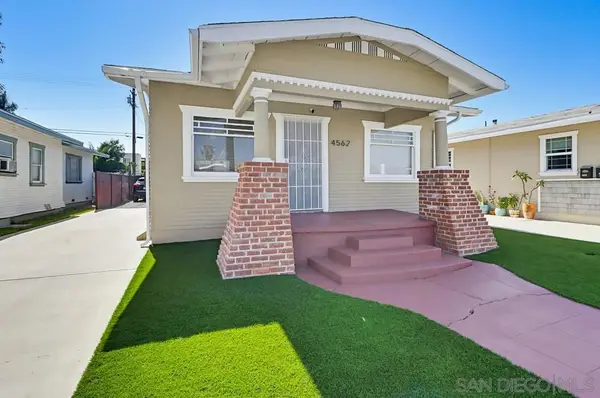 4564 32nd, San Diego, CA 92116