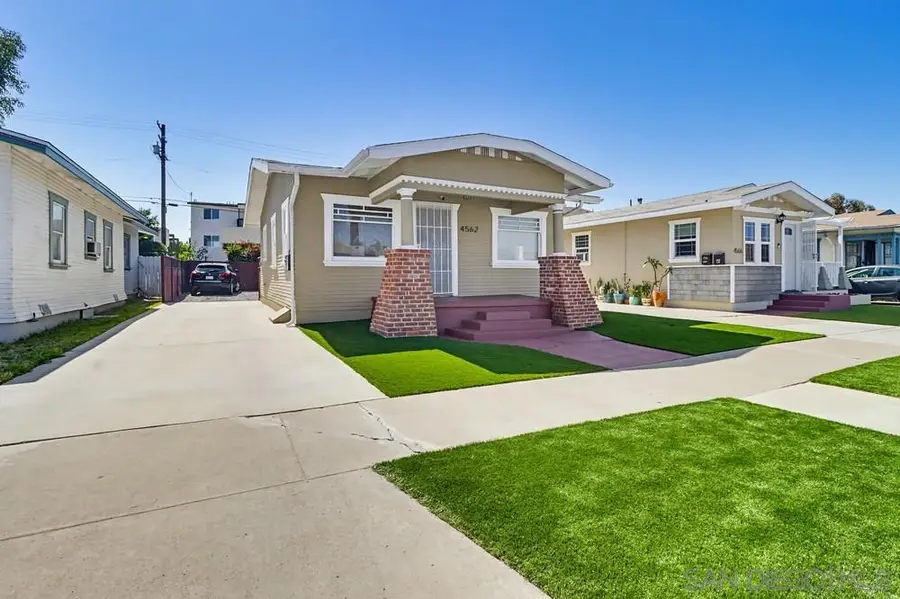 4564 32nd, San Diego, CA 92116 - #3