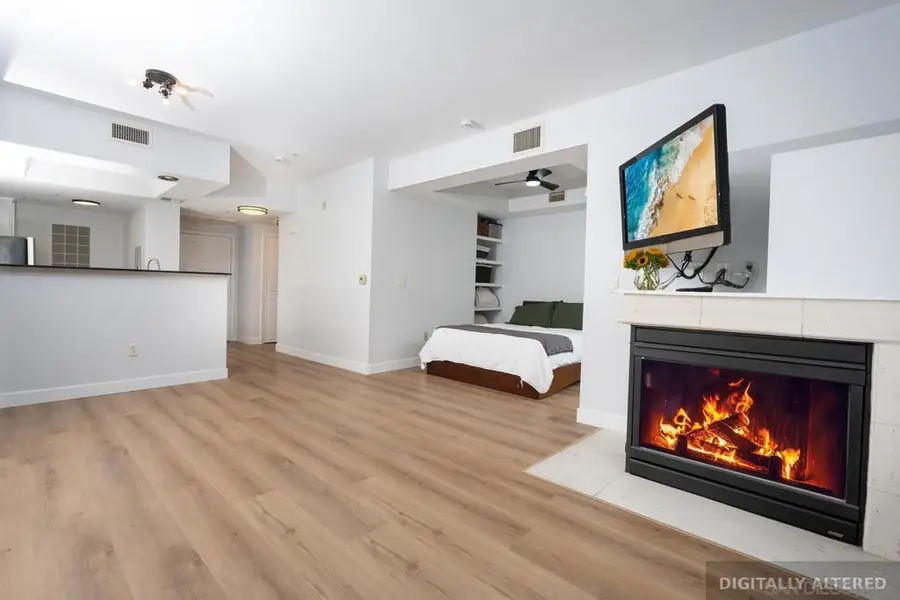 2400 5th Ave #424, San Diego, CA 92101 - #2