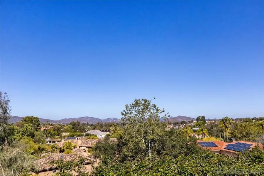 17648 Valle Verde Rd, Poway, CA 92064 - #3