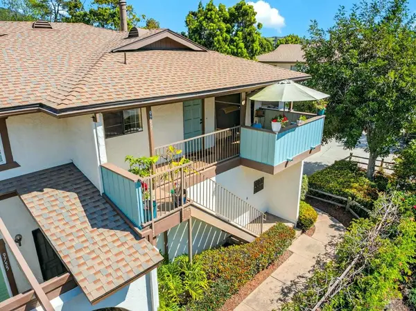 9757 Caminito Cuadro, San Diego, CA 92129