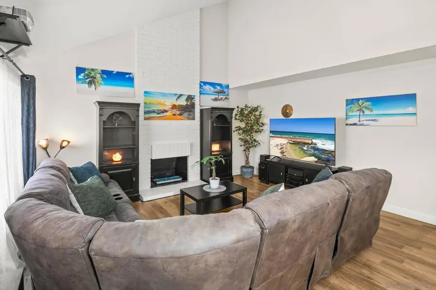 245 Festival Dr, Oceanside, CA 92057 - #3