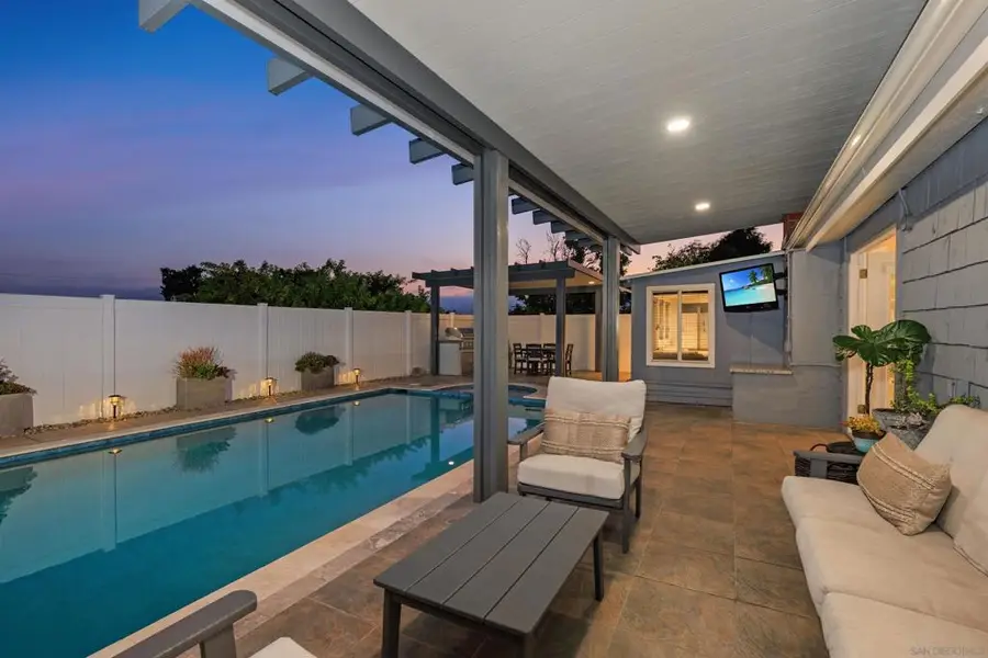 Address Withheld By Seller, San Diego, CA 92123 - #2