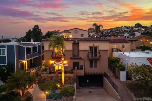 3119 Carleton #1, San Diego, CA 92106