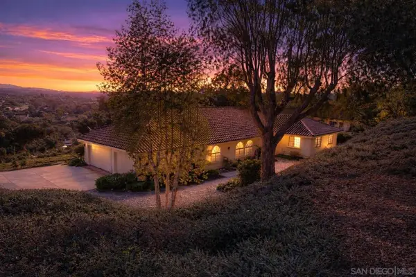 Address Withheld By Seller, Fallbrook, CA 92028