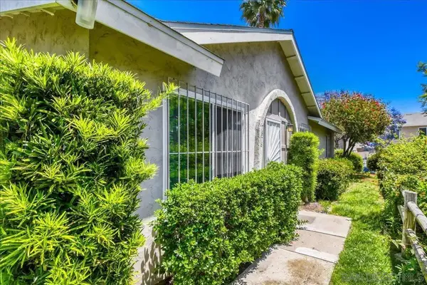 7876 Camino Huerta, San Diego, CA 92122