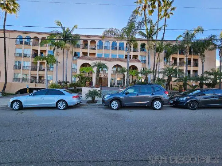 Address Withheld By Seller, San Diego, CA 92109 - #1